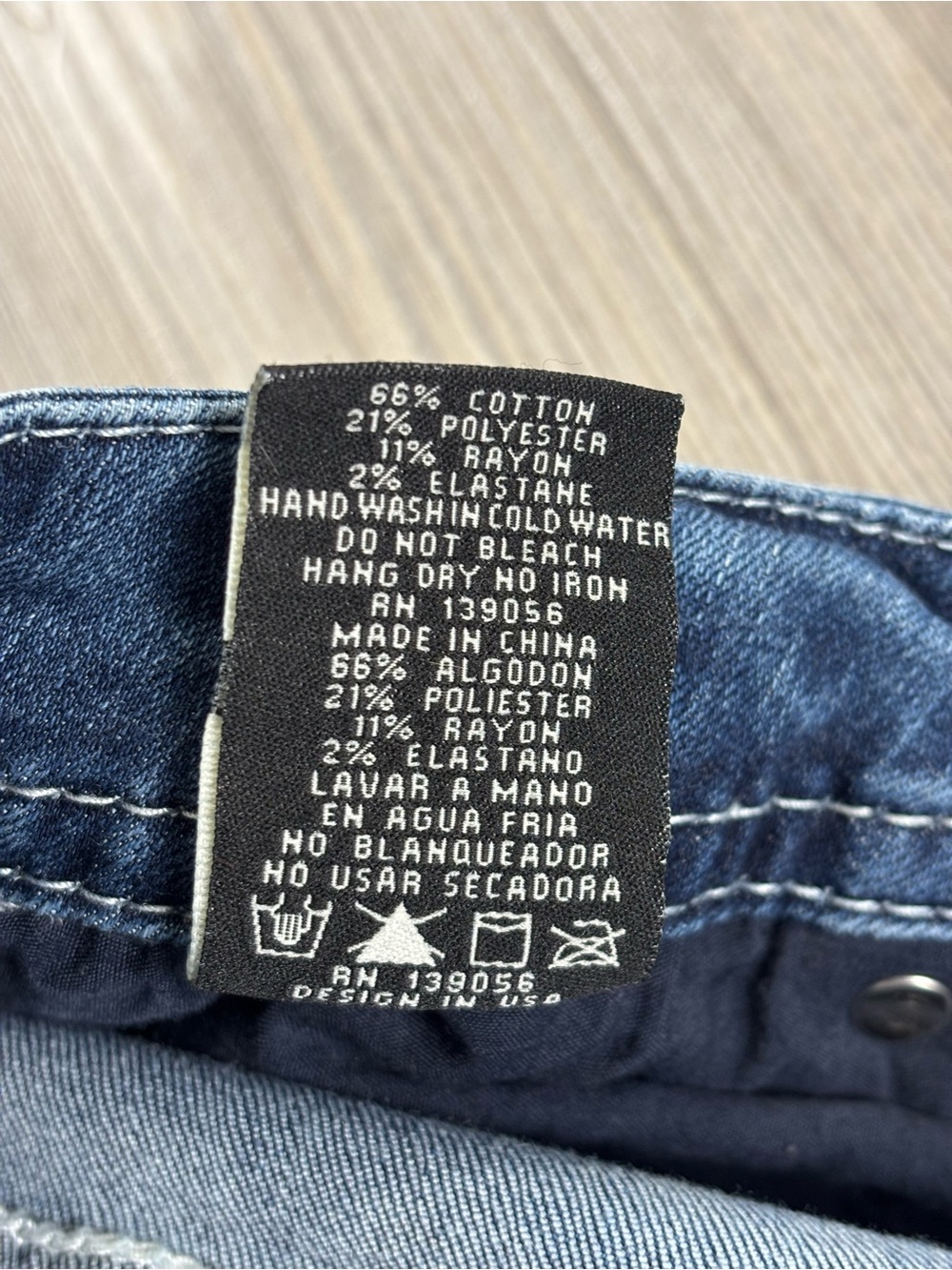 Grace In La Embroidered Flare Jeans - Dark Blue - Picture 12 of 15